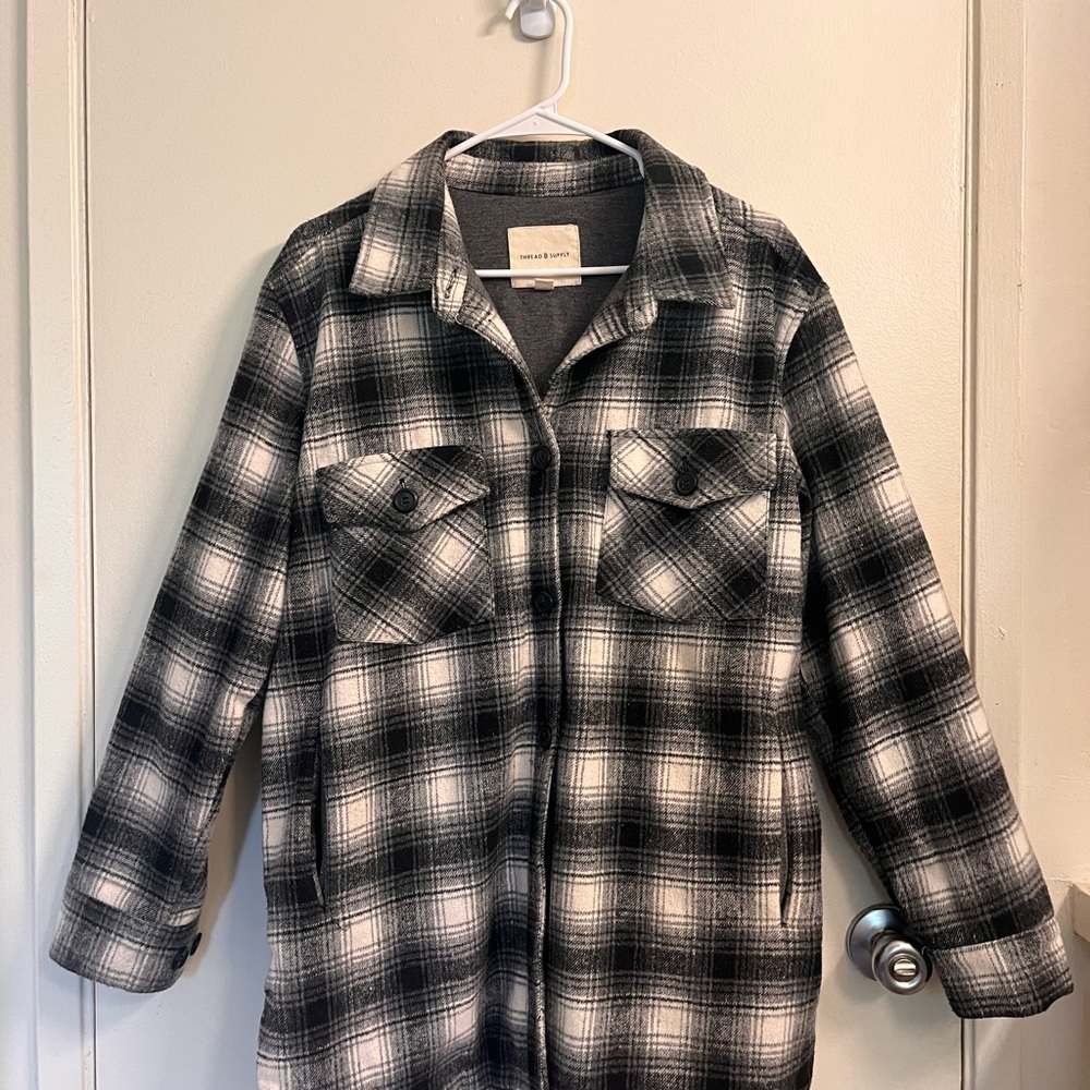 Black and Grey Plaid Shaket
